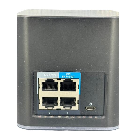 Ubiquiti airCube ACB-ISP Wireless Access Point Router - Picture 3 of 3